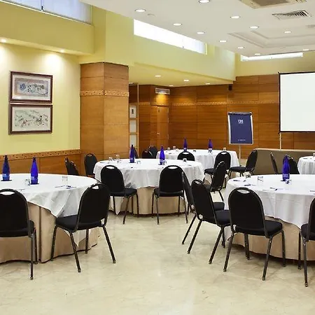 Occidental Viapol 4* סביליה