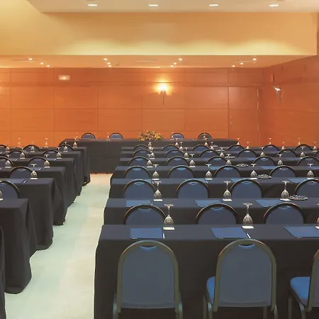 Occidental Viapol 4* סביליה