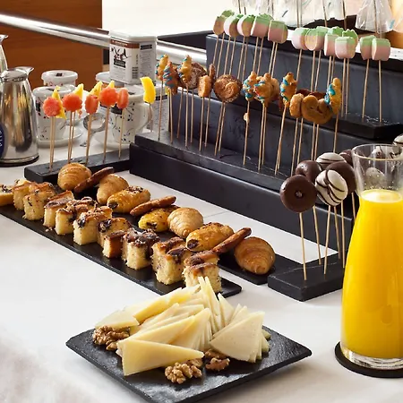 Occidental Viapol Hotel