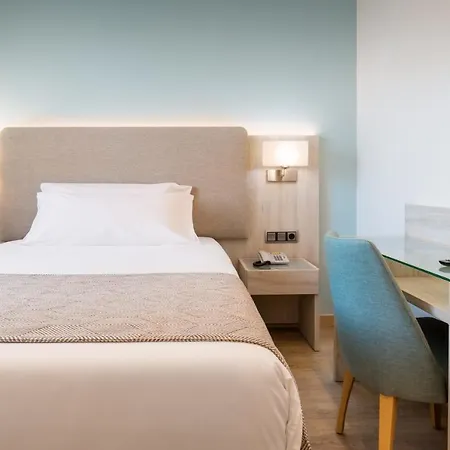 Occidental Viapol 4* Siviglia